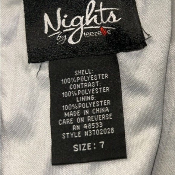 Nights By Teeze Me Junior Sz 7 Strapless Sweetheart Neck Fit & Flare Dress Gray - Picture 11 of 11